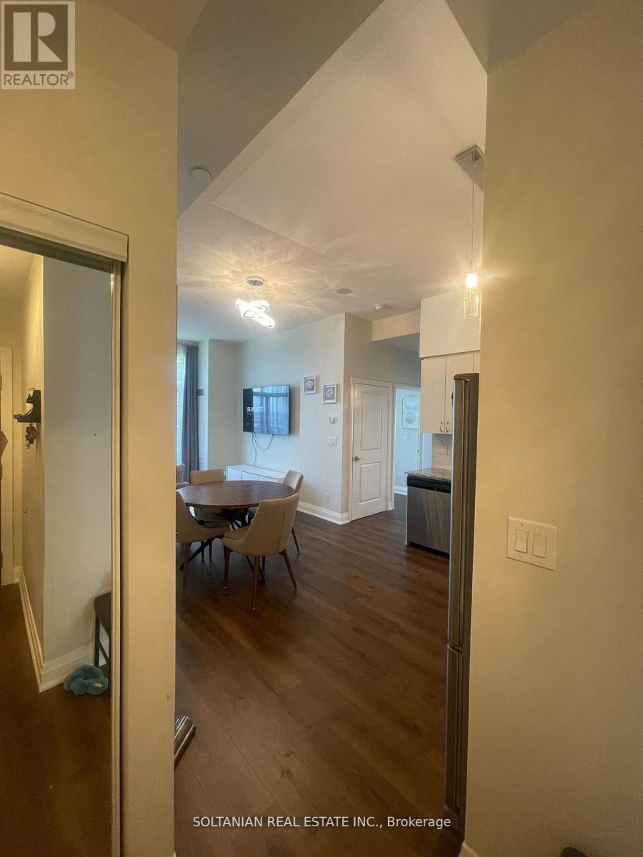 702 - 3600 HIGHWAY 7 ROAD NORTH Image 2