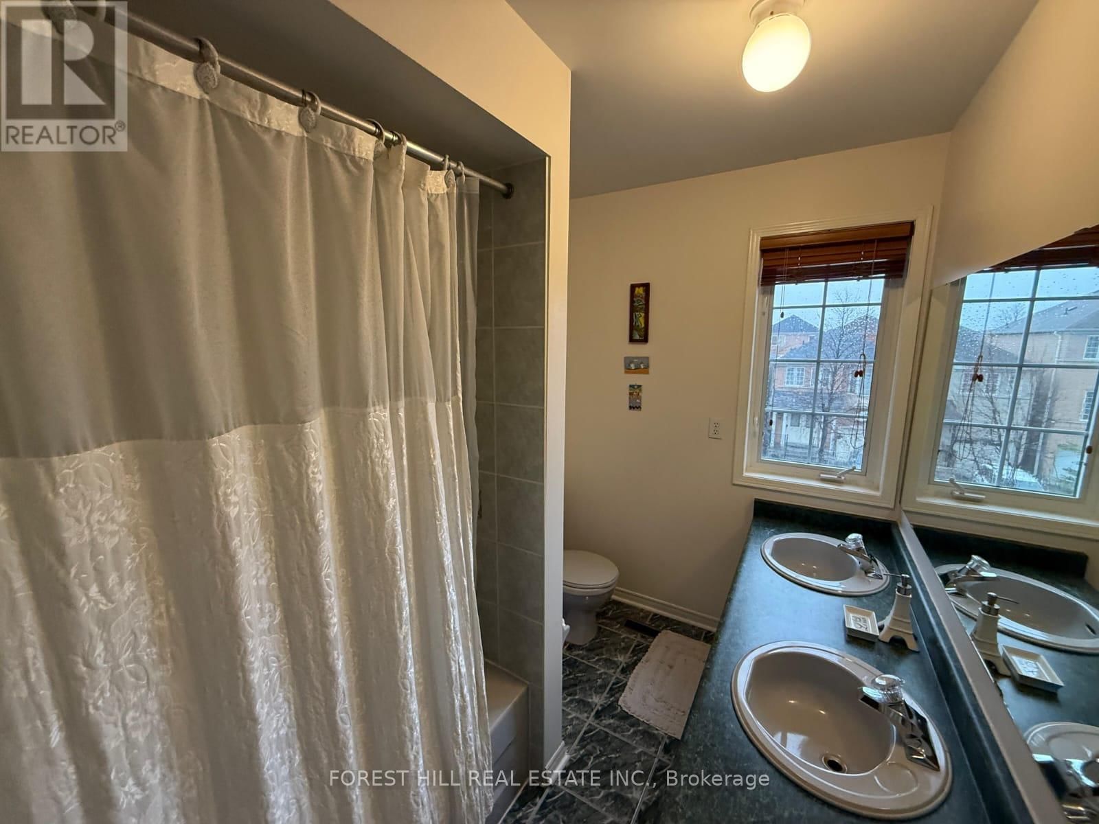 54 TIMBERVIEW DRIVE Image 18