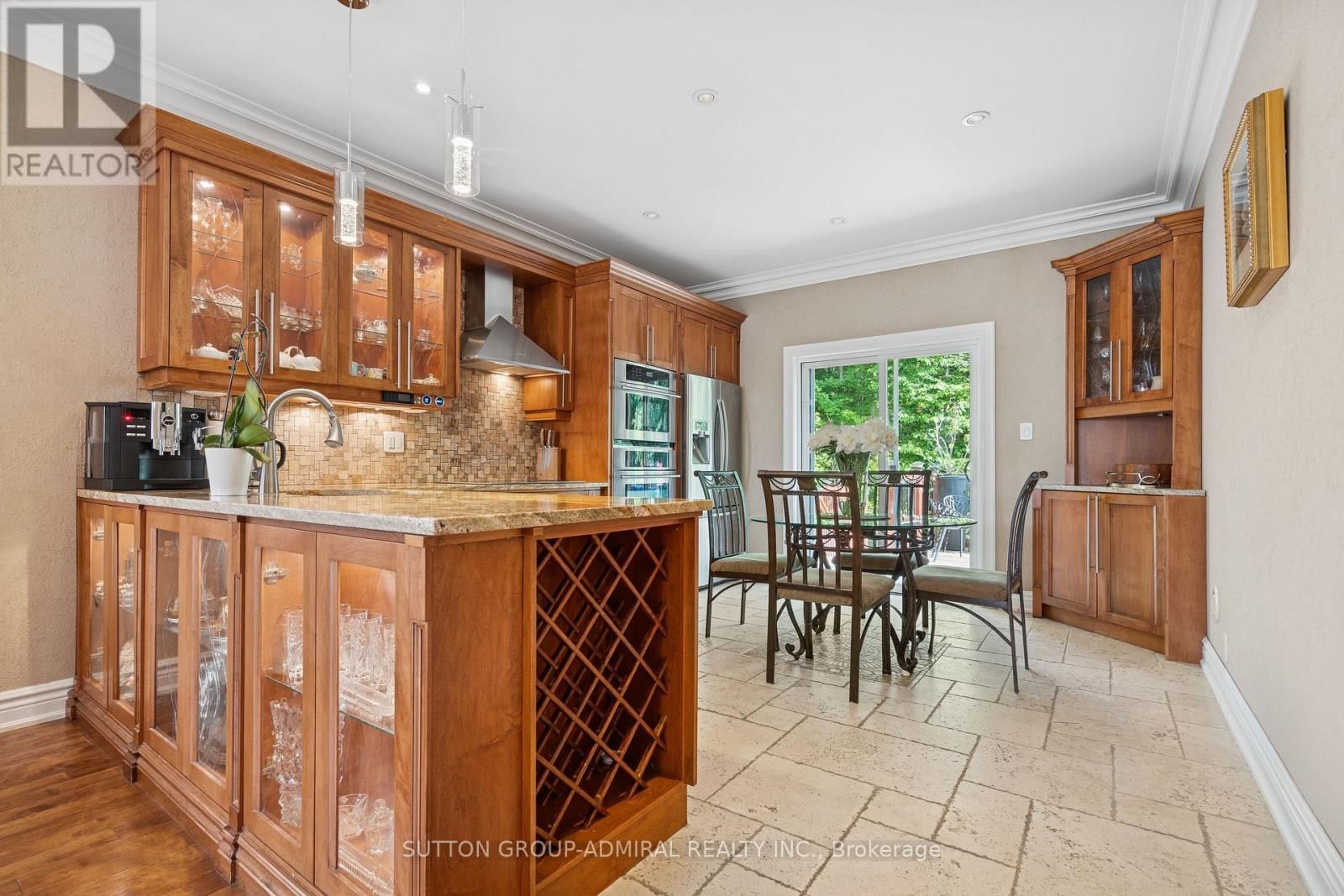 1221 LAURAND STREET Image 12