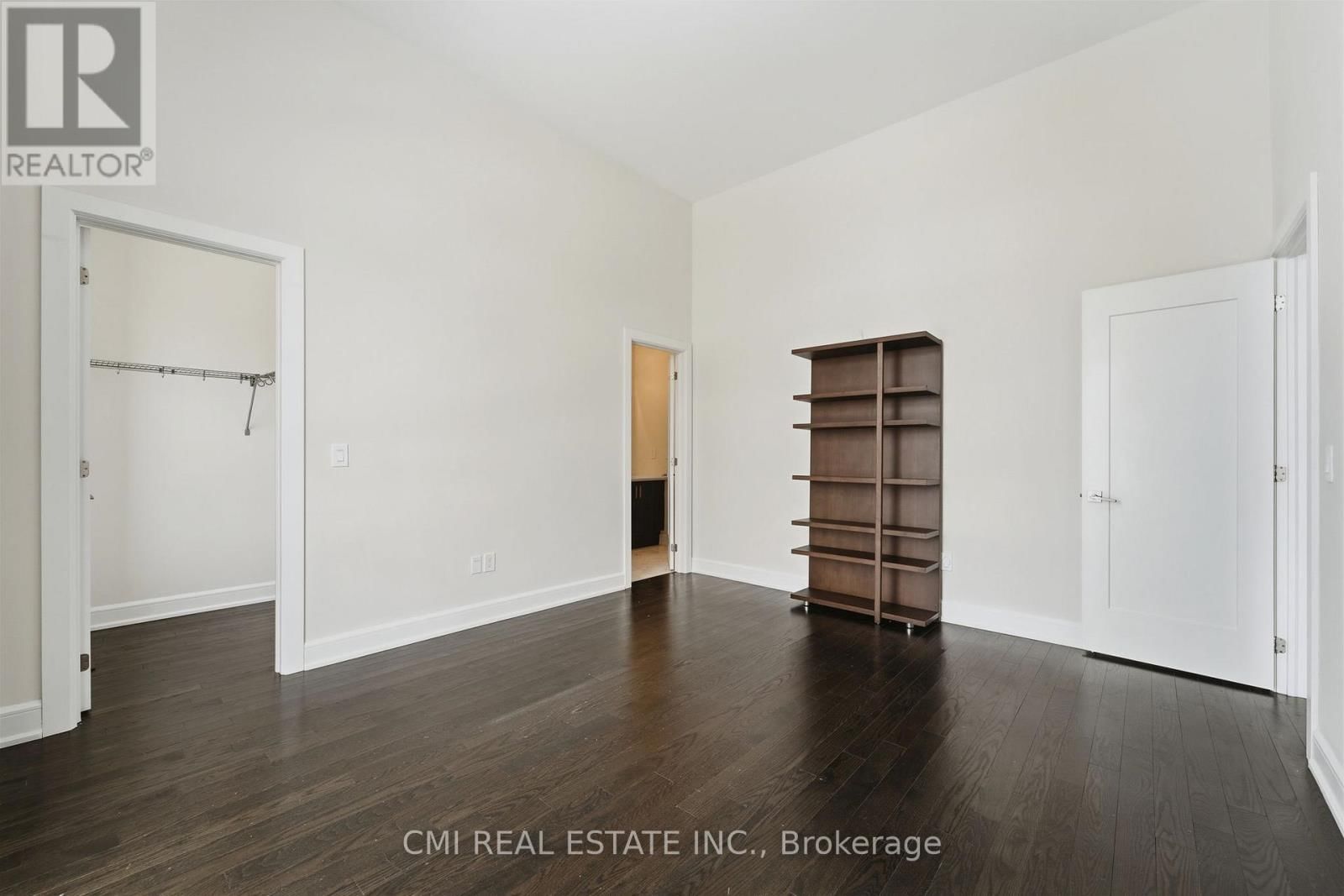 392 FARRELL ROAD Image 13