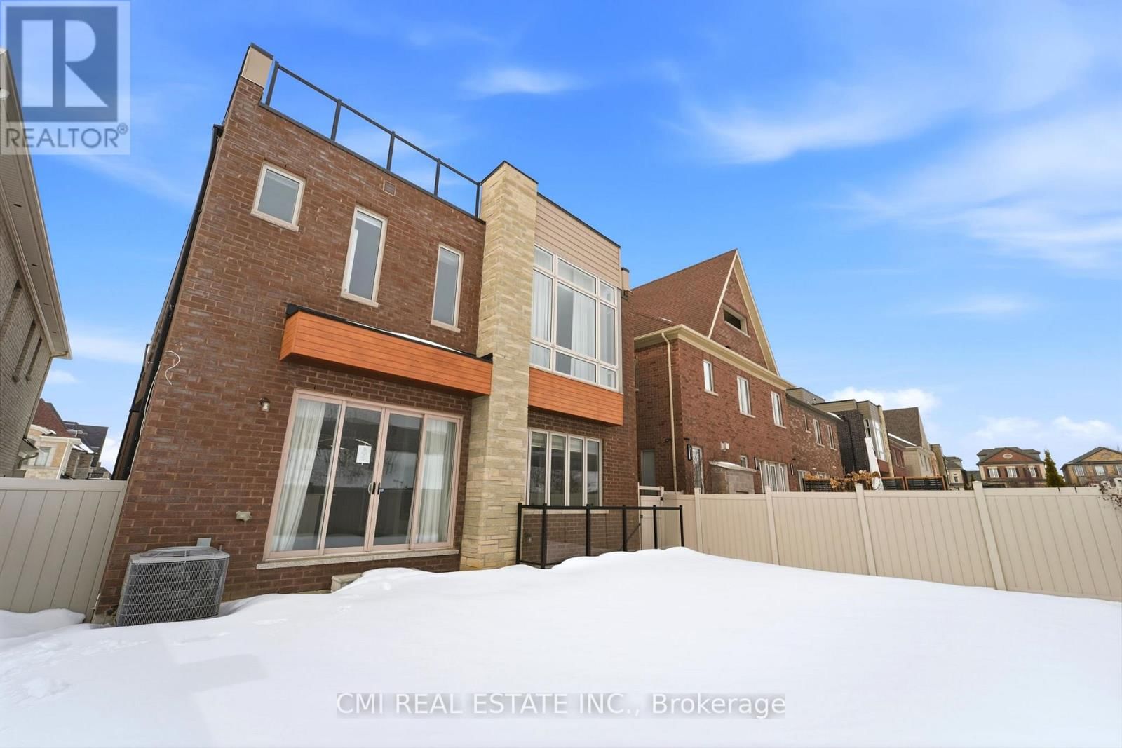 392 FARRELL ROAD Image 27