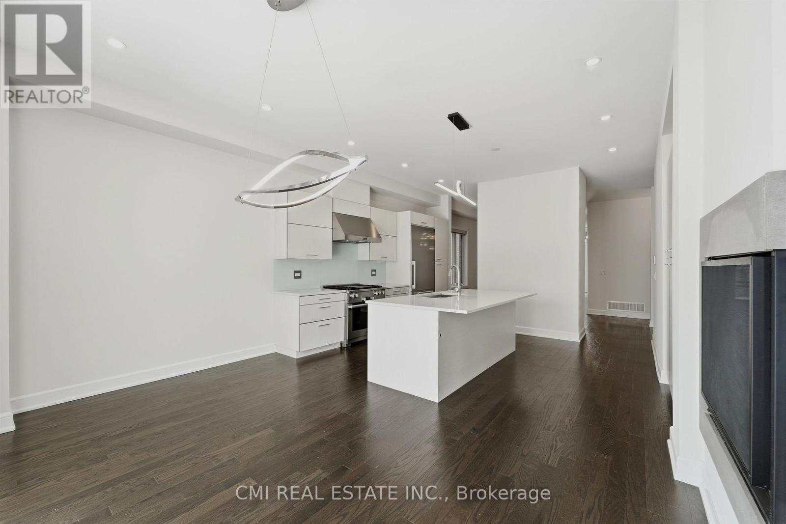 392 FARRELL ROAD Image 36