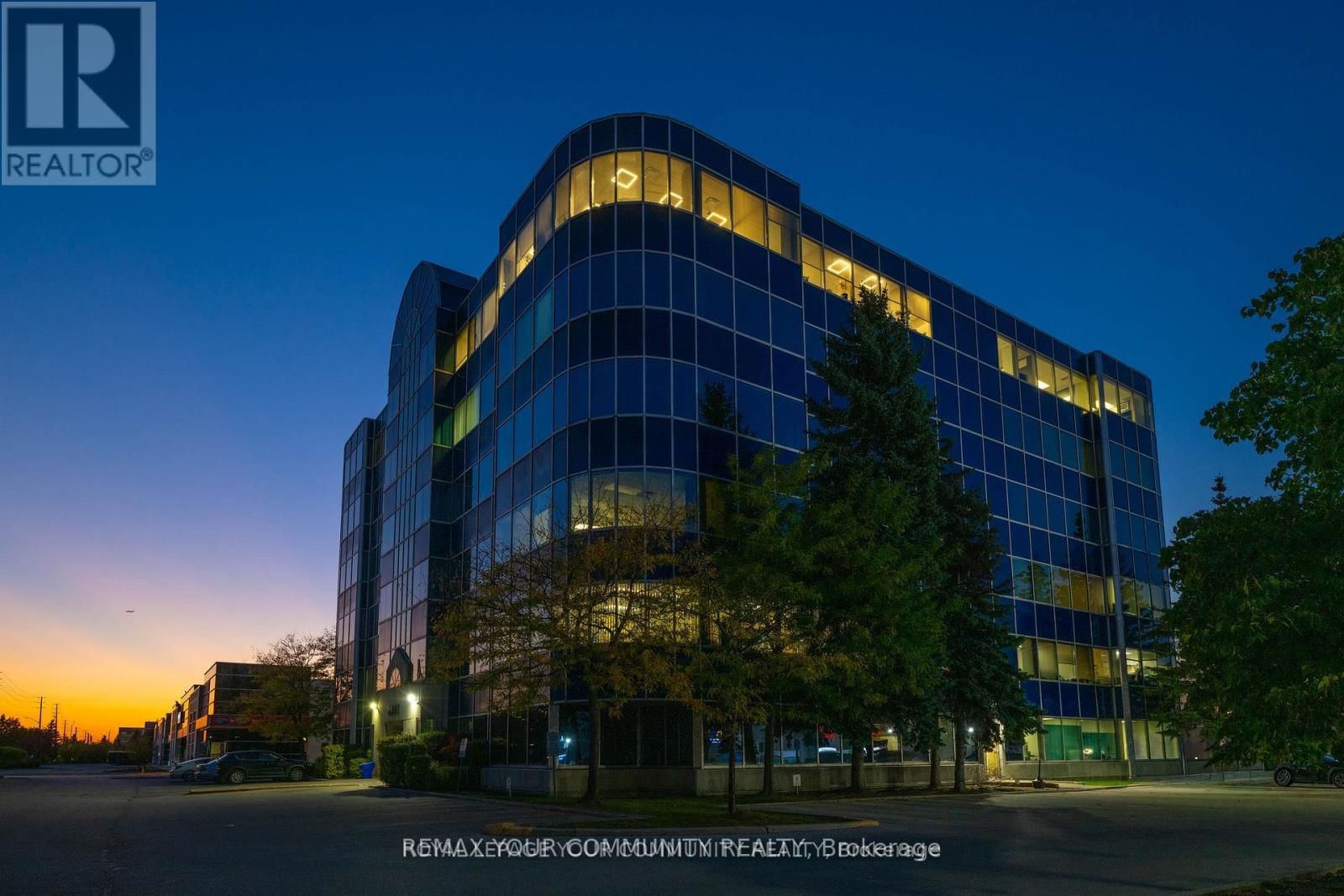 603/604 - 3950 14TH AVENUE Image 1