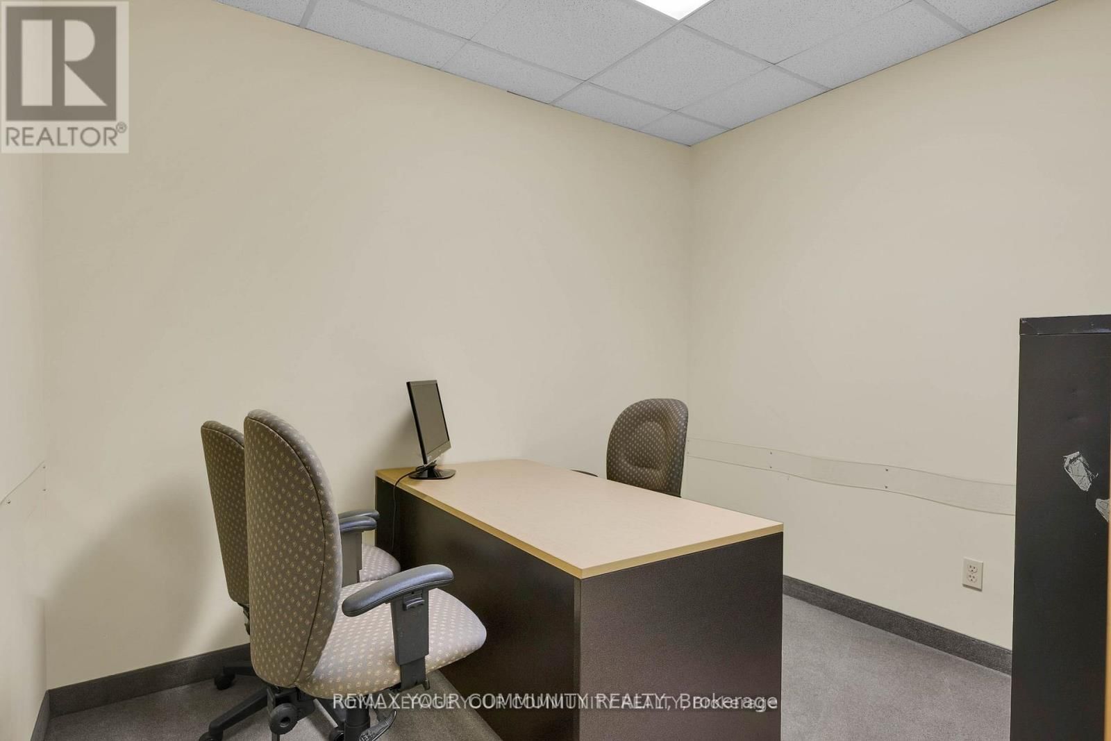 603/604 - 3950 14TH AVENUE Image 37