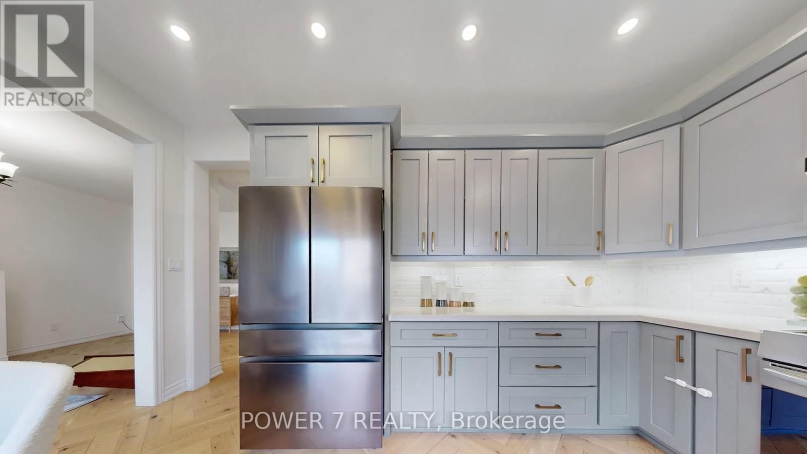 45 LOST POND CRESCENT Image 10