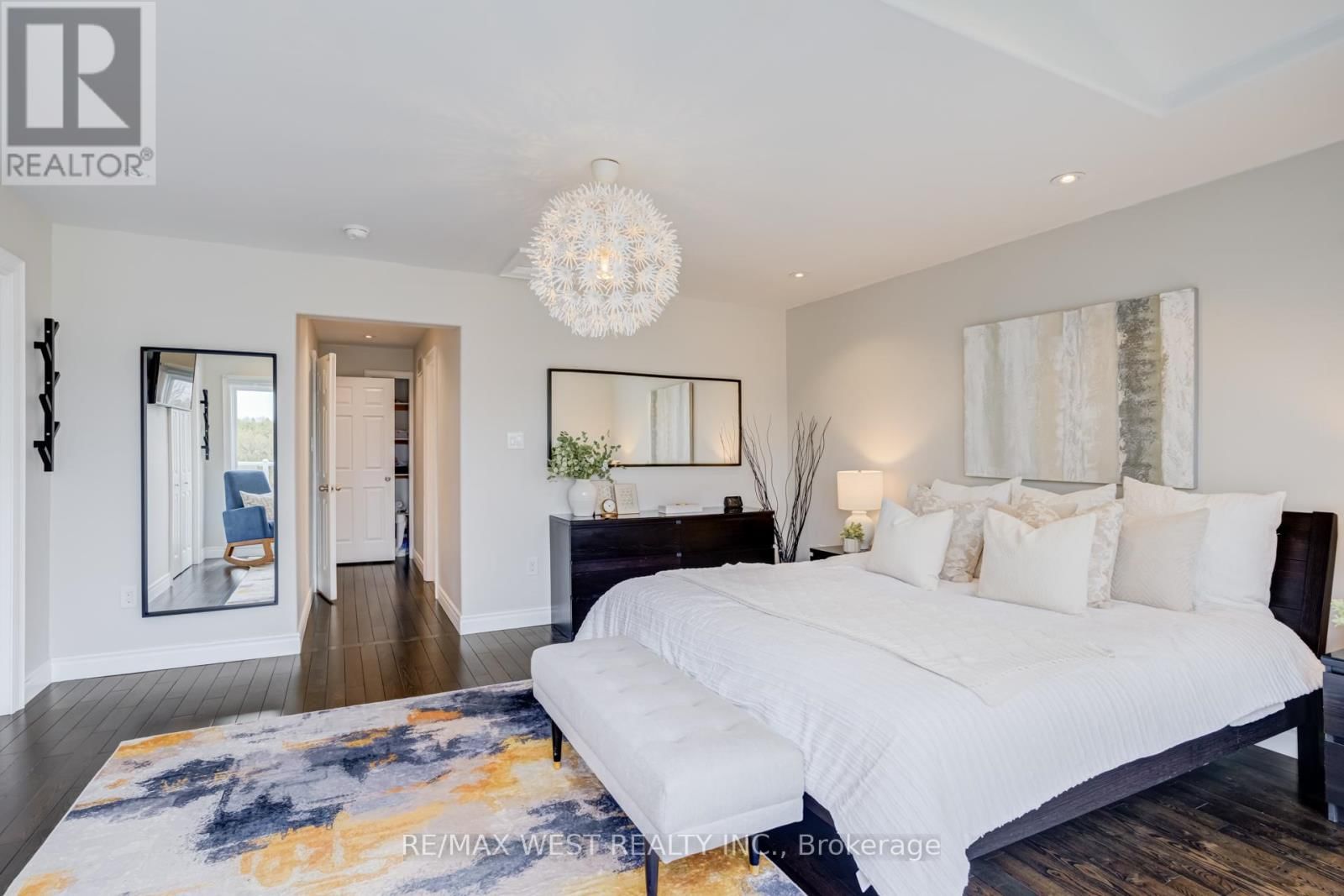 890 WAYNE DRIVE Image 22