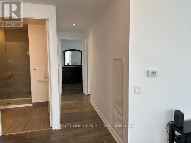 4002 - 898 PORTAGE MASTER BEDRM PARKWAY WEST Image 17