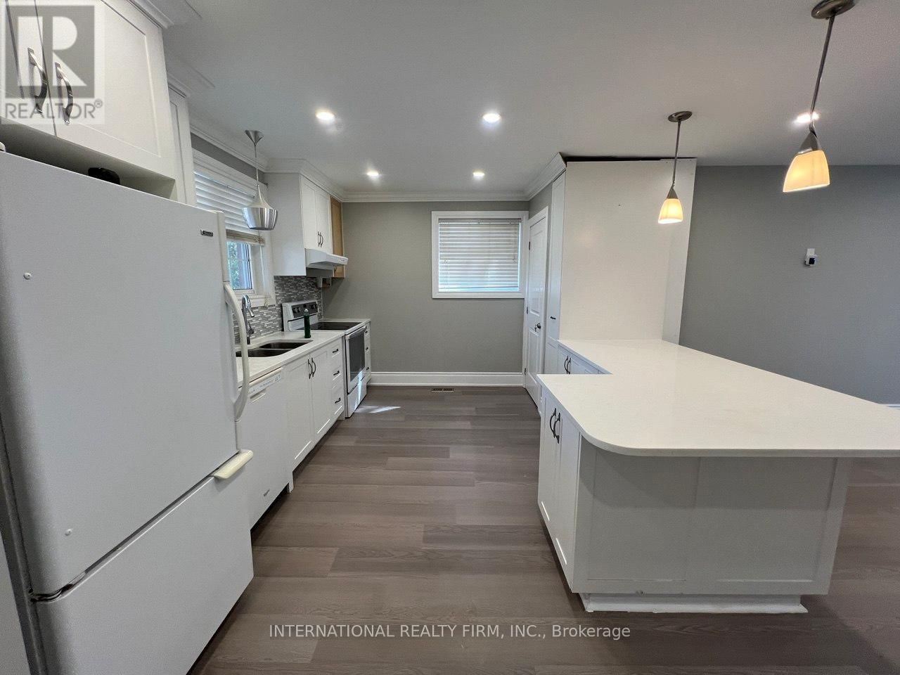 73 MURRAY DRIVE Image 7