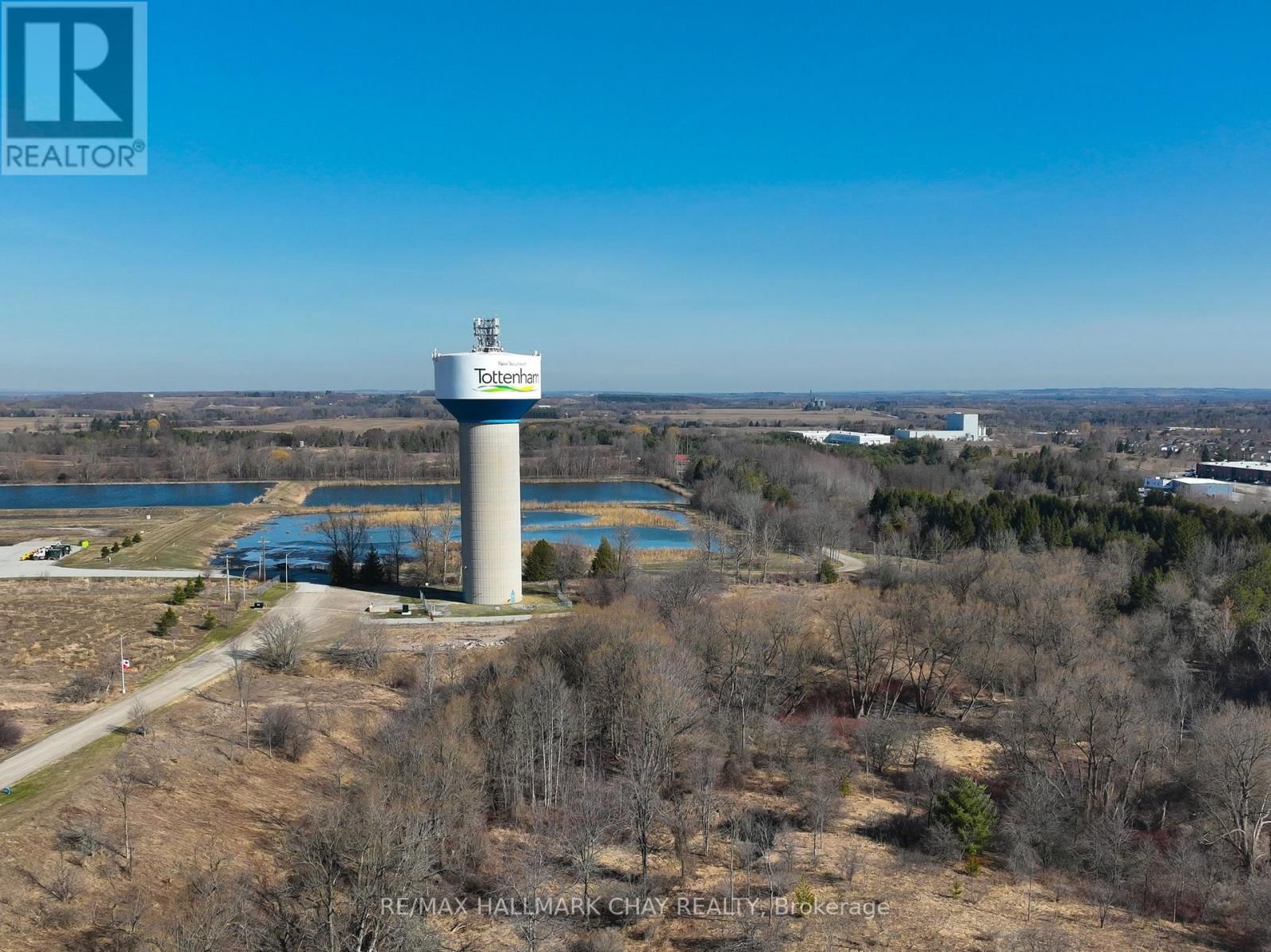 6815 4TH LINE Image 39