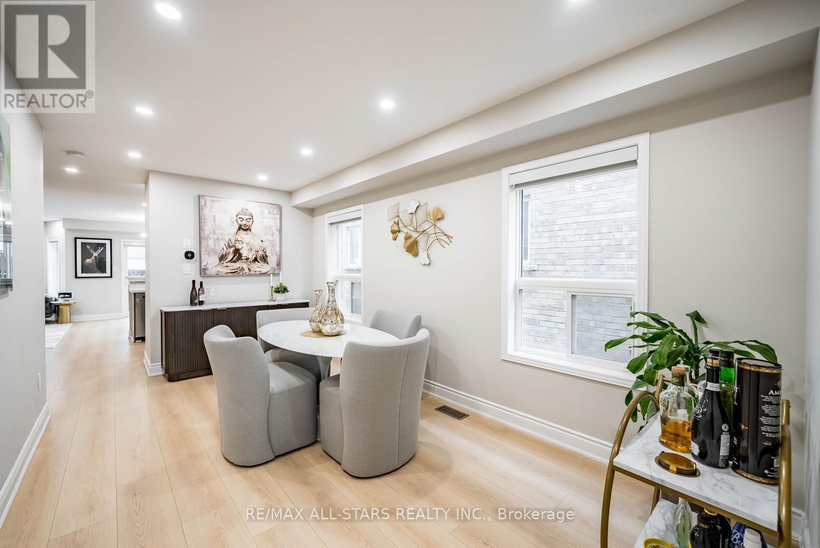 55 WIN TIMBERS CRESCENT Image 6