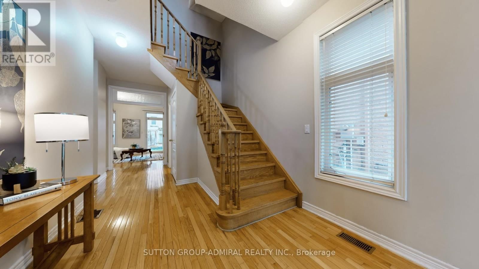 36 HELEN STREET Image 15