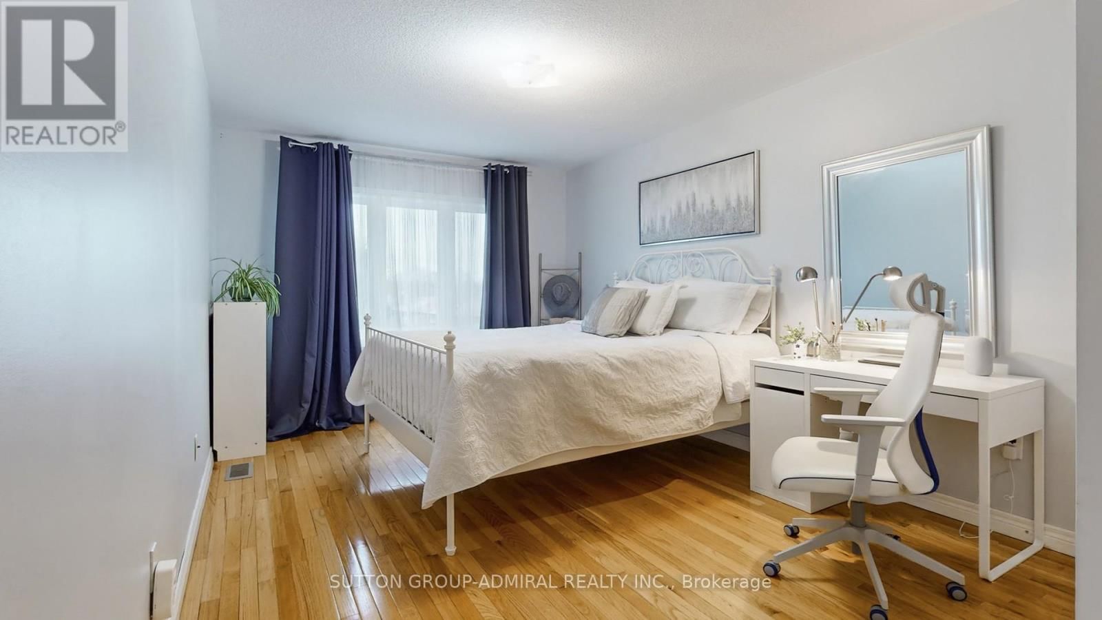 36 HELEN STREET Image 22