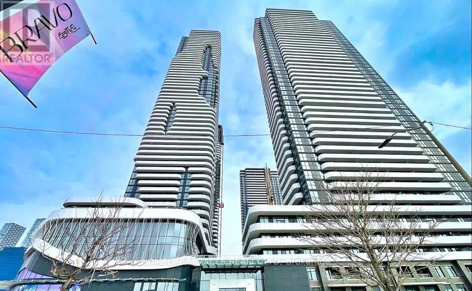 1611 - 225 COMMERCE STREET Image 1