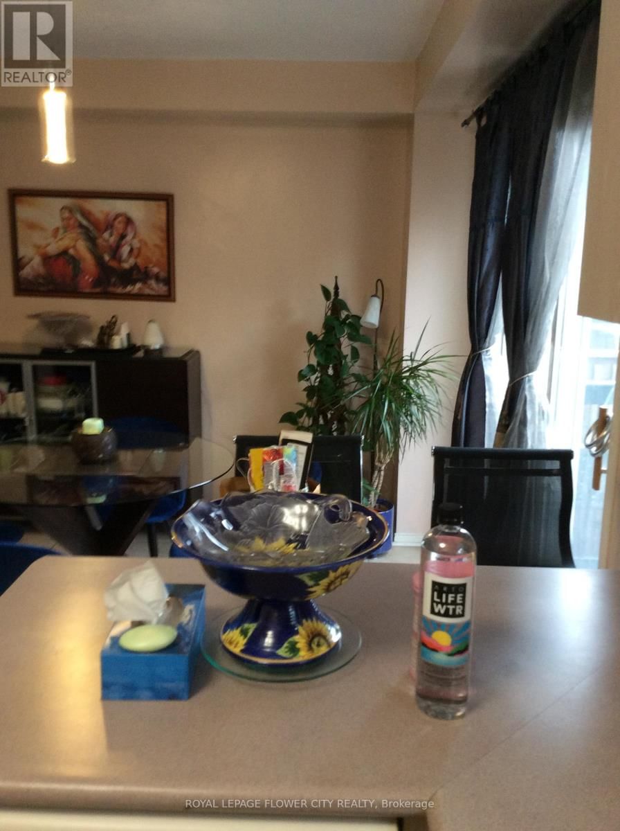 30 CONDOTTI DRIVE Image 20