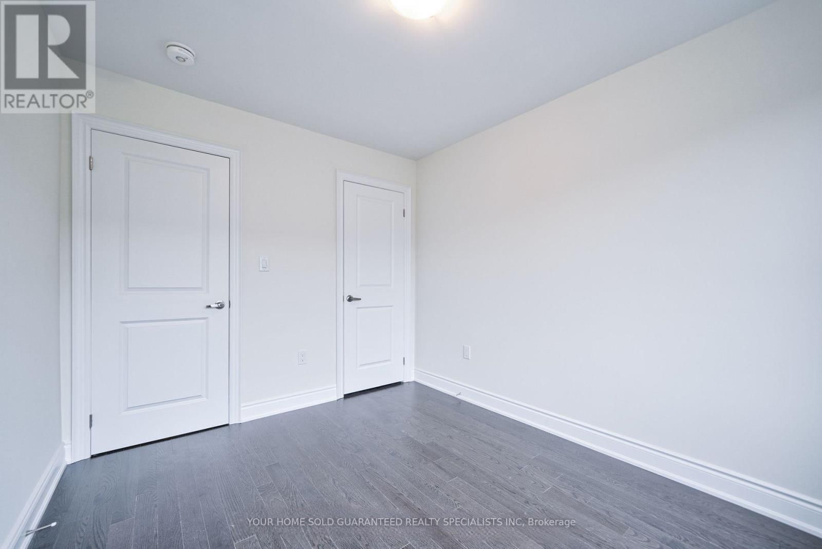 14 BENNINGTON ROAD Image 32