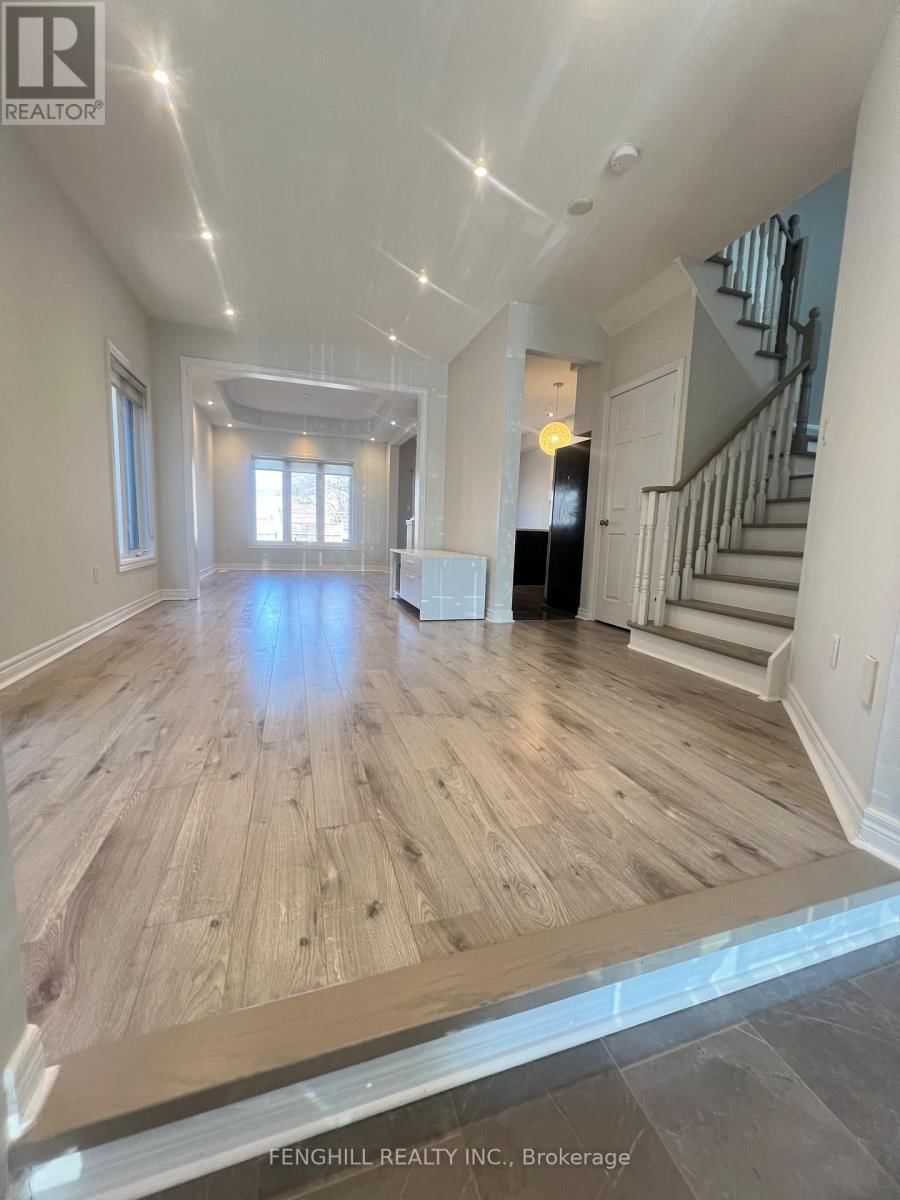 78 AUTUMN HILL BOULEVARD Image 5