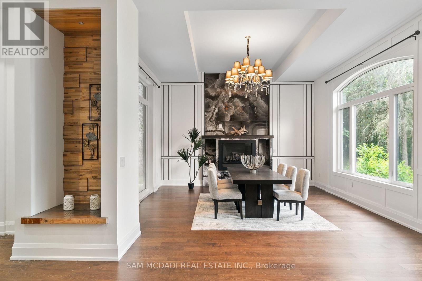 15 GLENVIEW HEIGHTS LANE Image 13