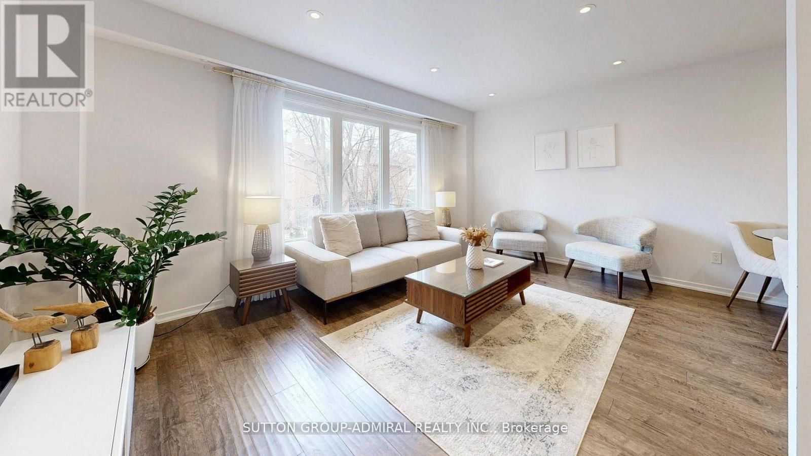 20 WEST BOROUGH STREET Image 13