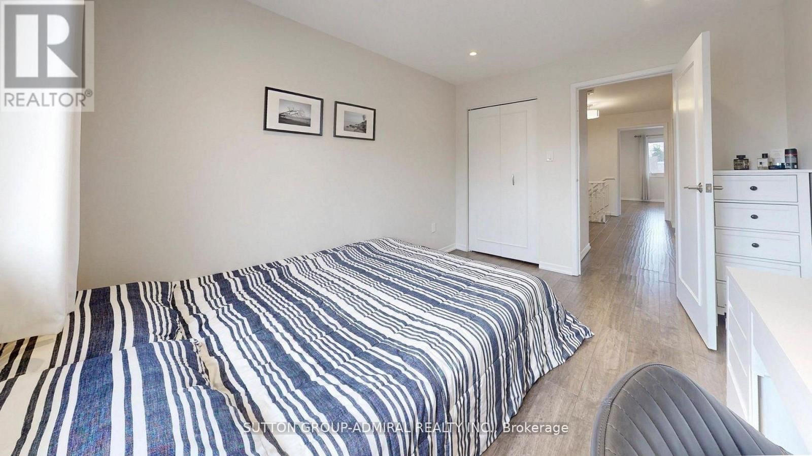 20 WEST BOROUGH STREET Image 22