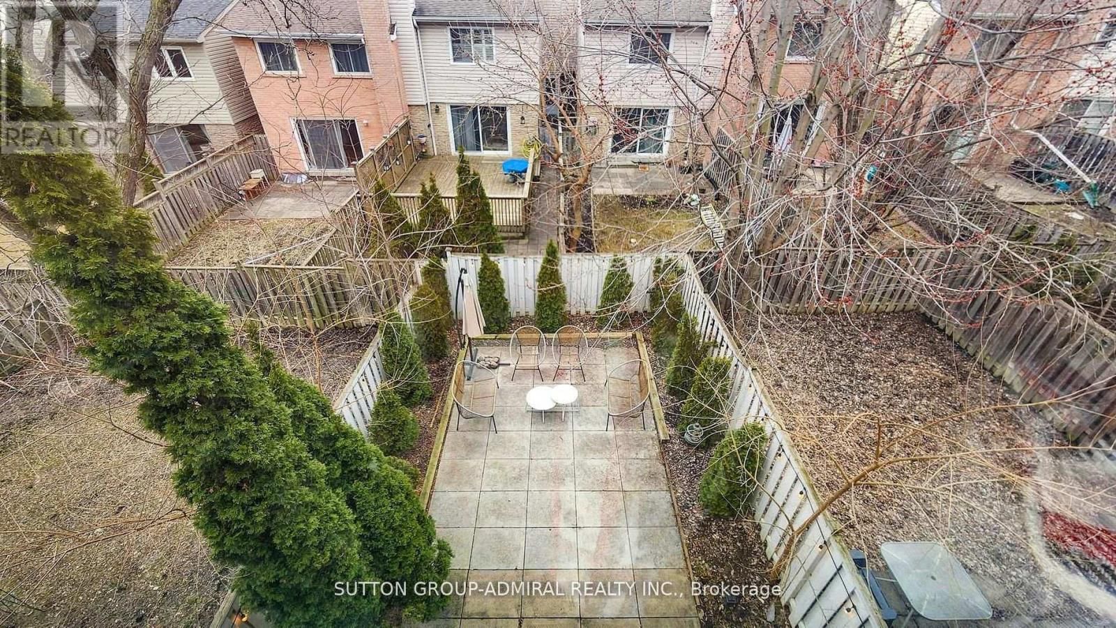 20 WEST BOROUGH STREET Image 35