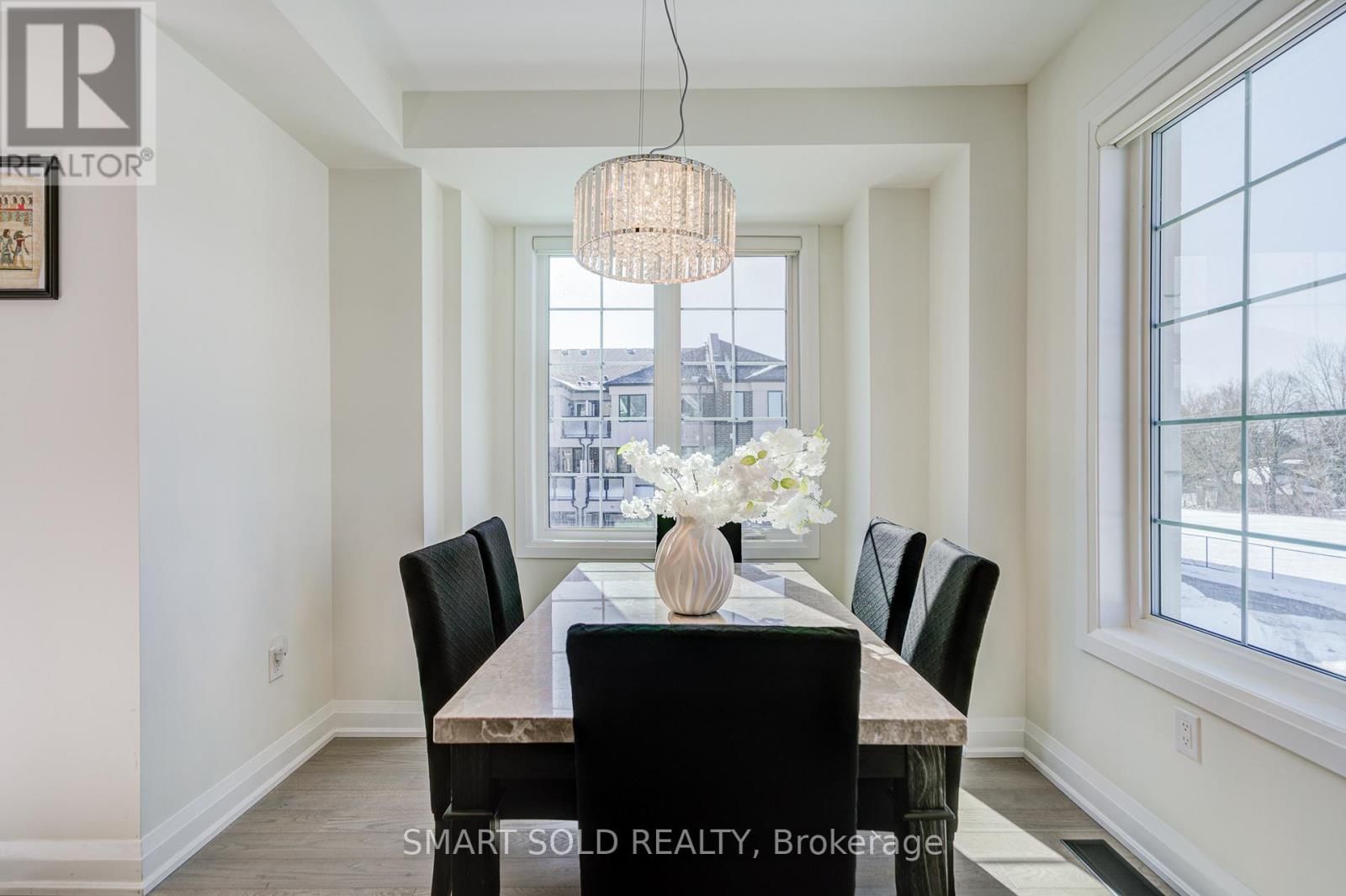 58 THOMAS FRISBY JR CRESCENT Image 18