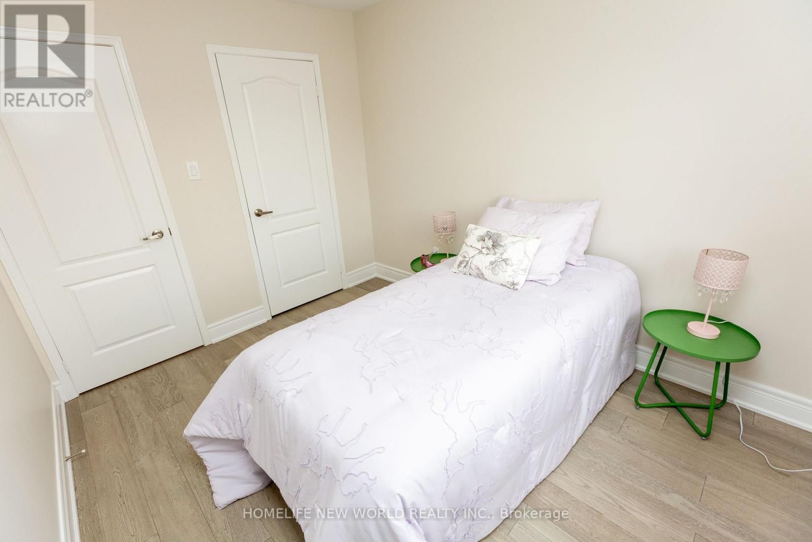 164 BANBROOKE CRESCENT Image 18