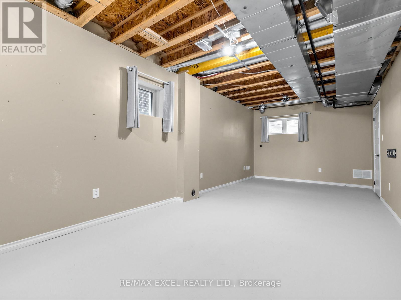 38 NAVITAS CRESCENT Image 29