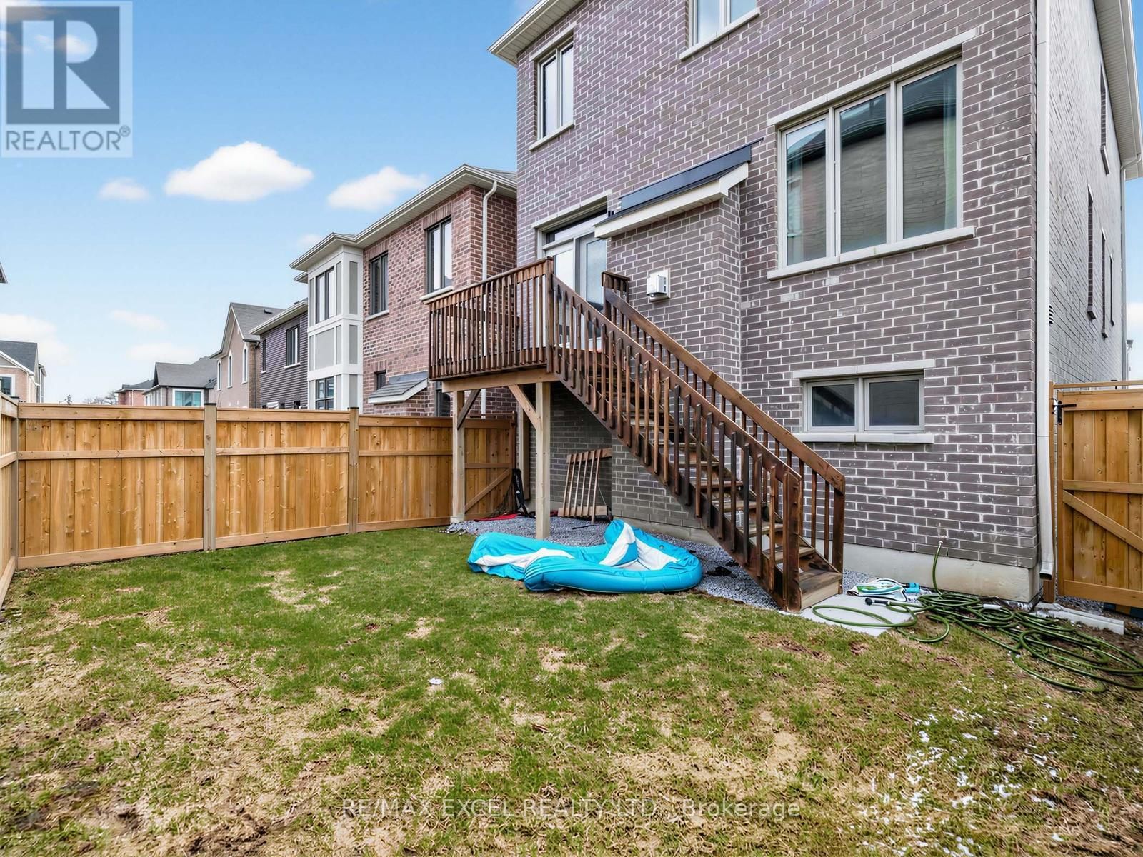 38 NAVITAS CRESCENT Image 30