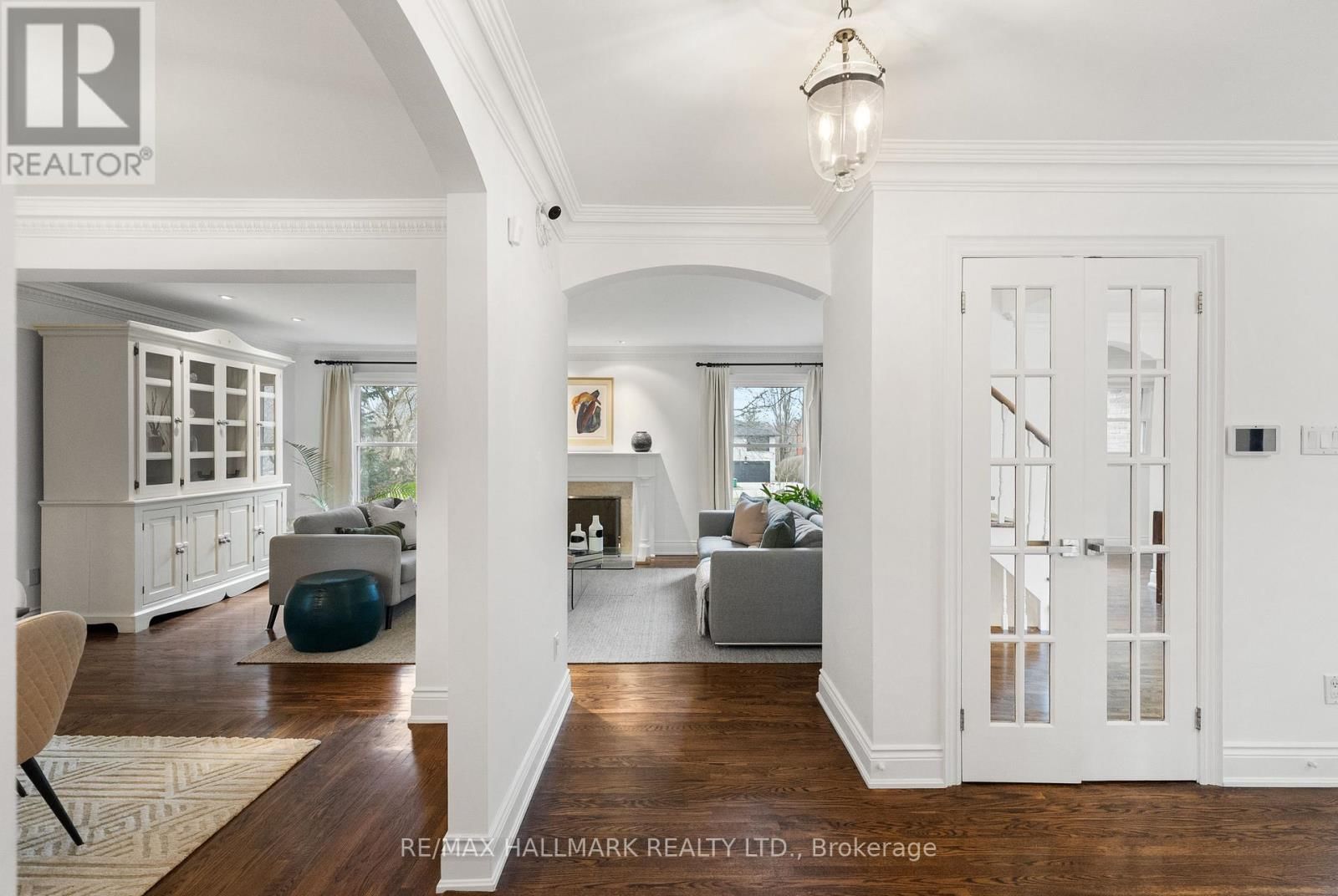 55 RIVERSIDE BOULEVARD Image 24