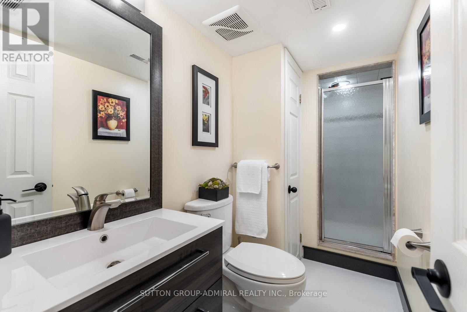 626 COLLEGE MANOR DRIVE Image 36