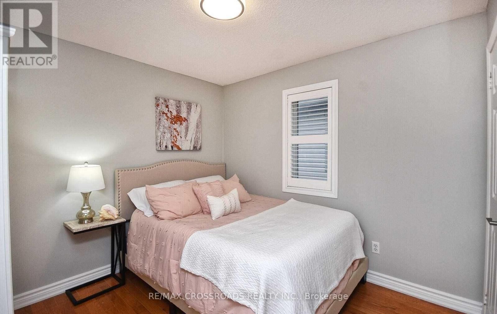 33 HOLLOWAY ROAD Image 14