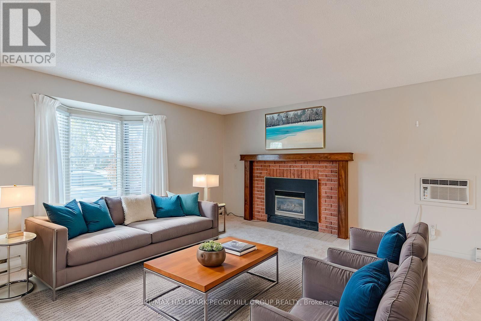 8 CARMANS COVE Image 2