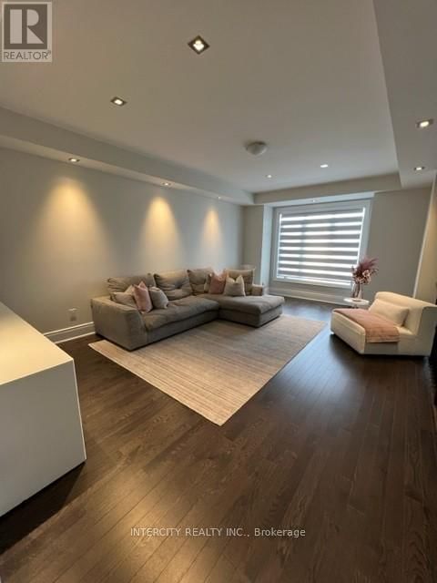 128 STOKES DRIVE Image 6