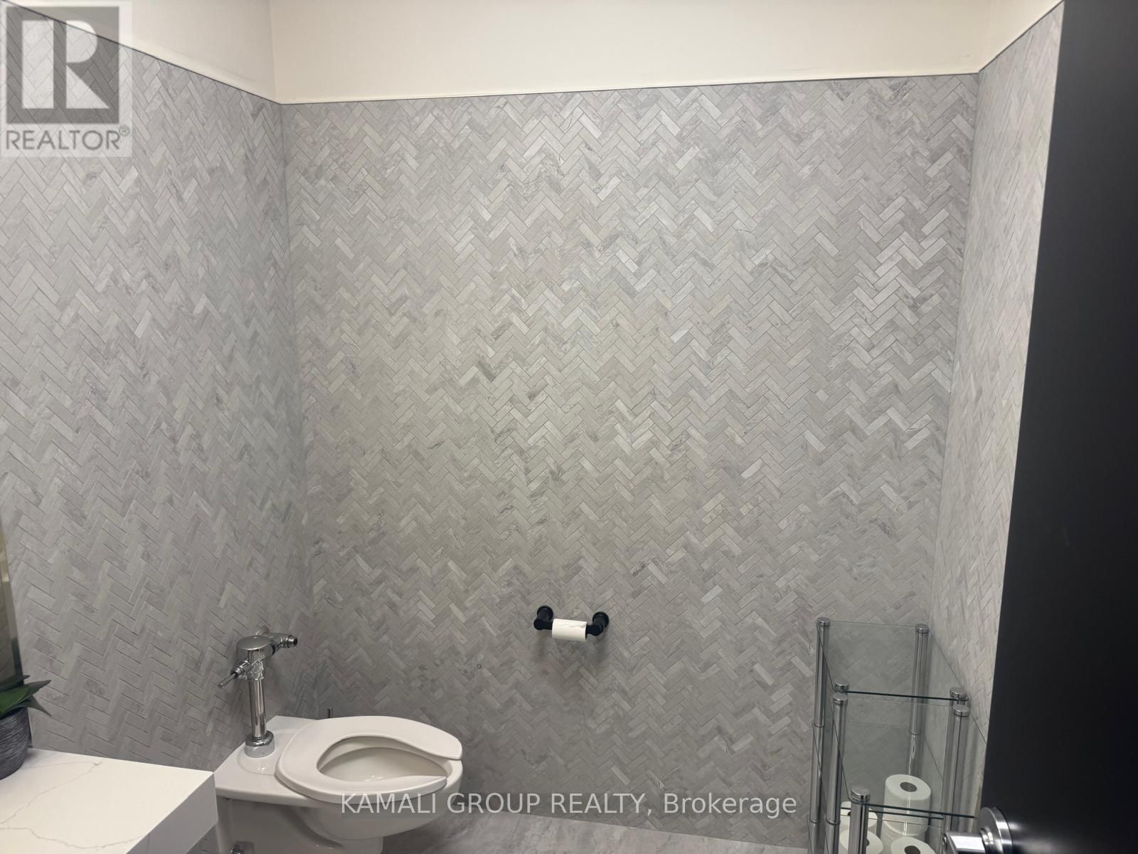 1135 STELLAR DRIVE Image 30