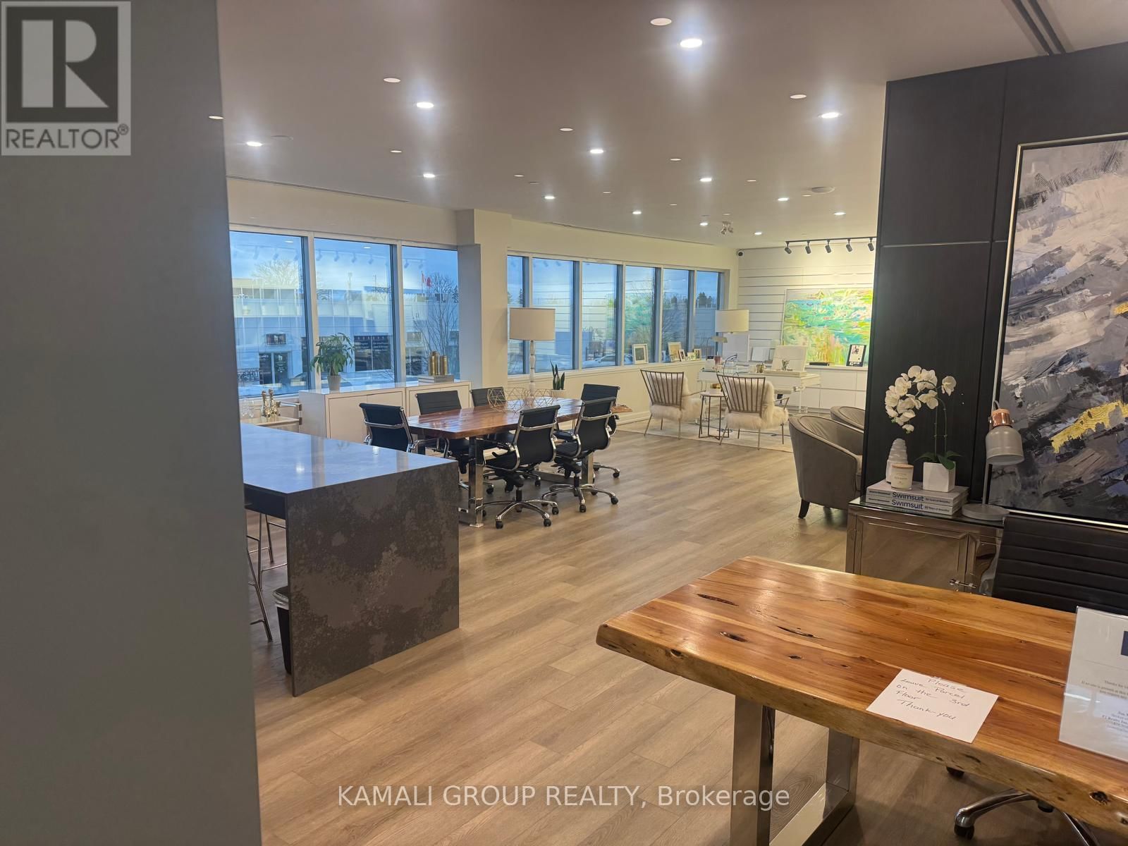 1135 STELLAR DRIVE Image 40