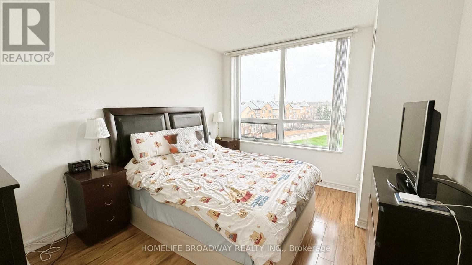 713 - 33 COX BOULEVARD Image 14