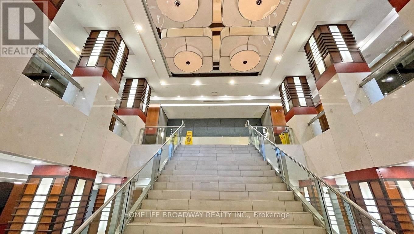 713 - 33 COX BOULEVARD Image 29