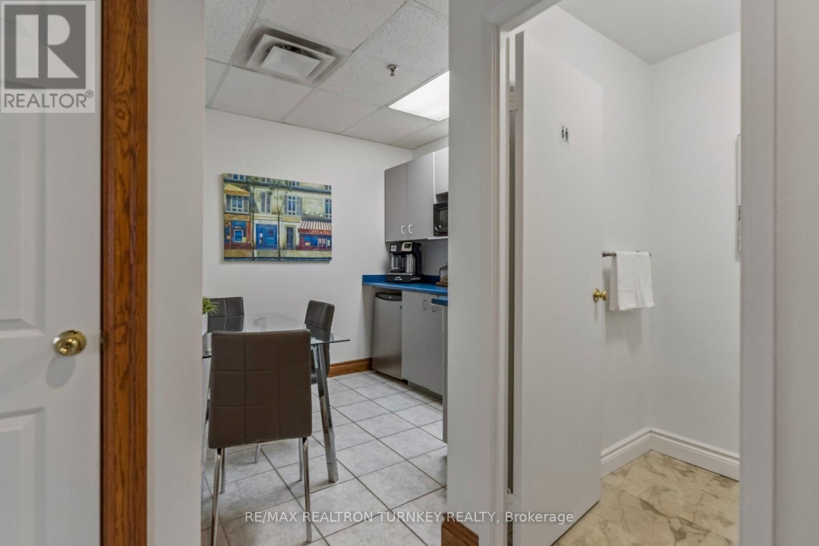 13 - 320 HARRY WALKER PARKWAY NORTH Image 27