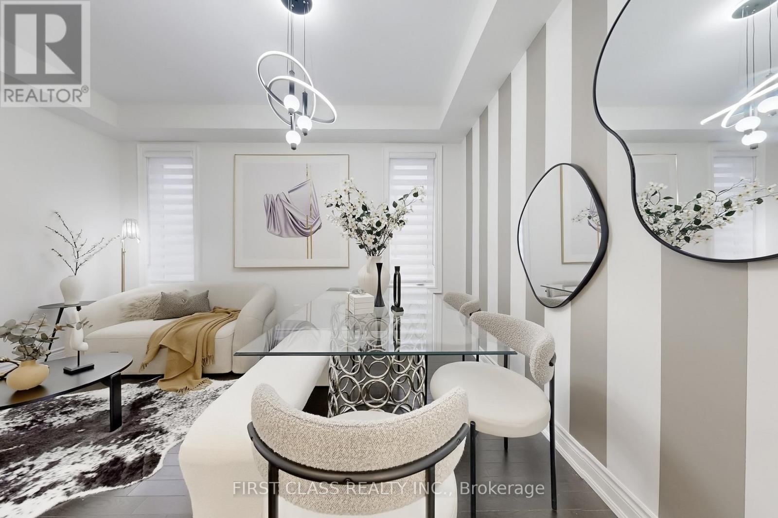 116 CARRIAGE SHOP BEND Image 10