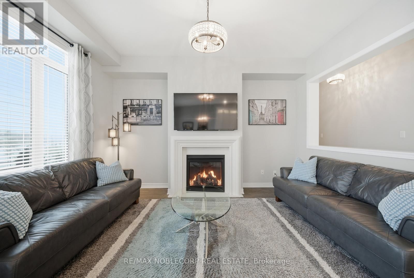 40 PIERCE PLACE Image 18