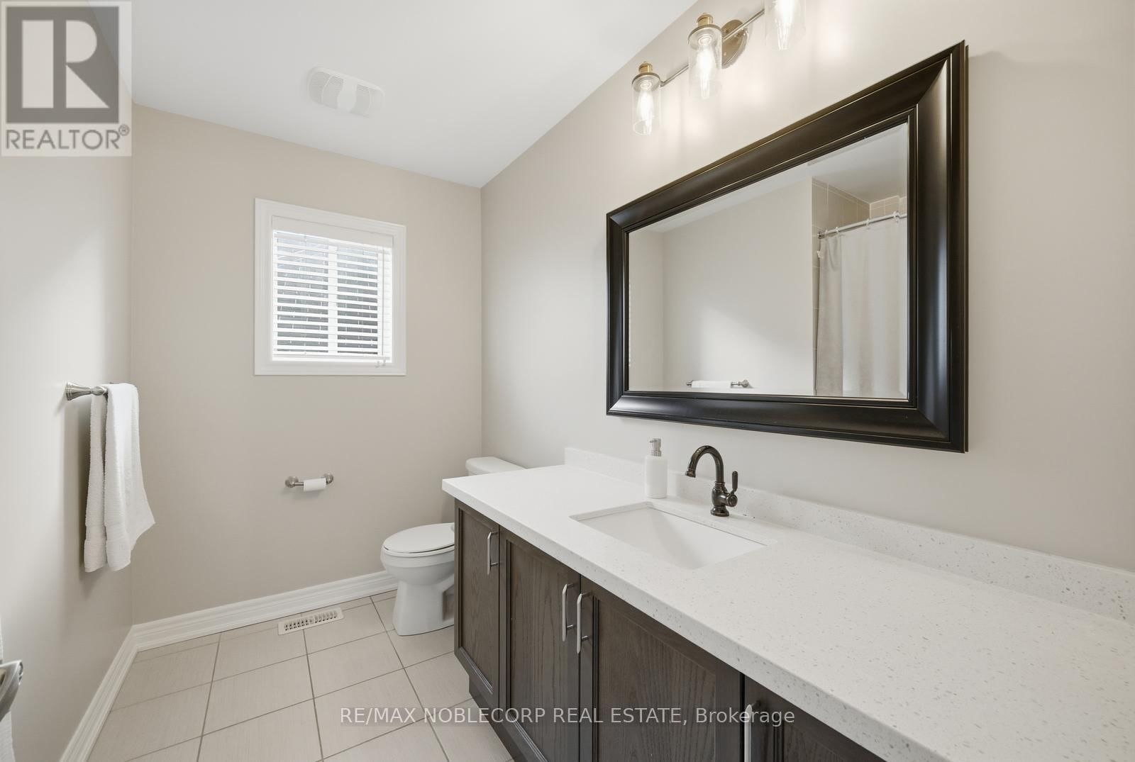 40 PIERCE PLACE Image 35