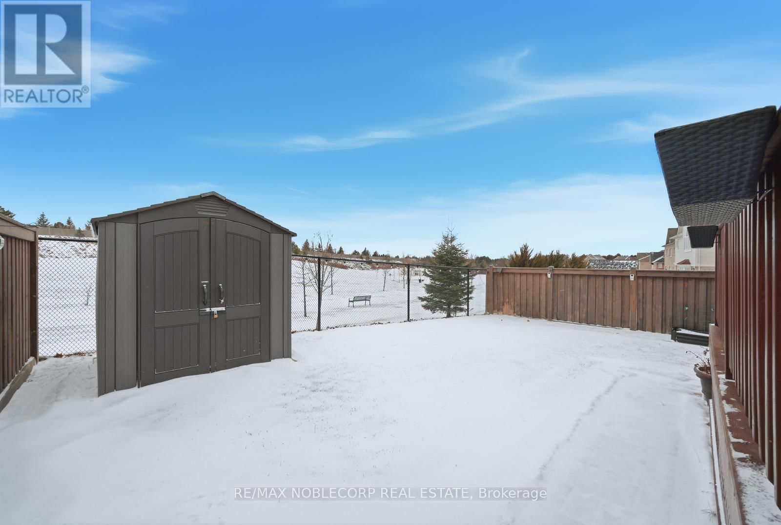 40 PIERCE PLACE Image 47