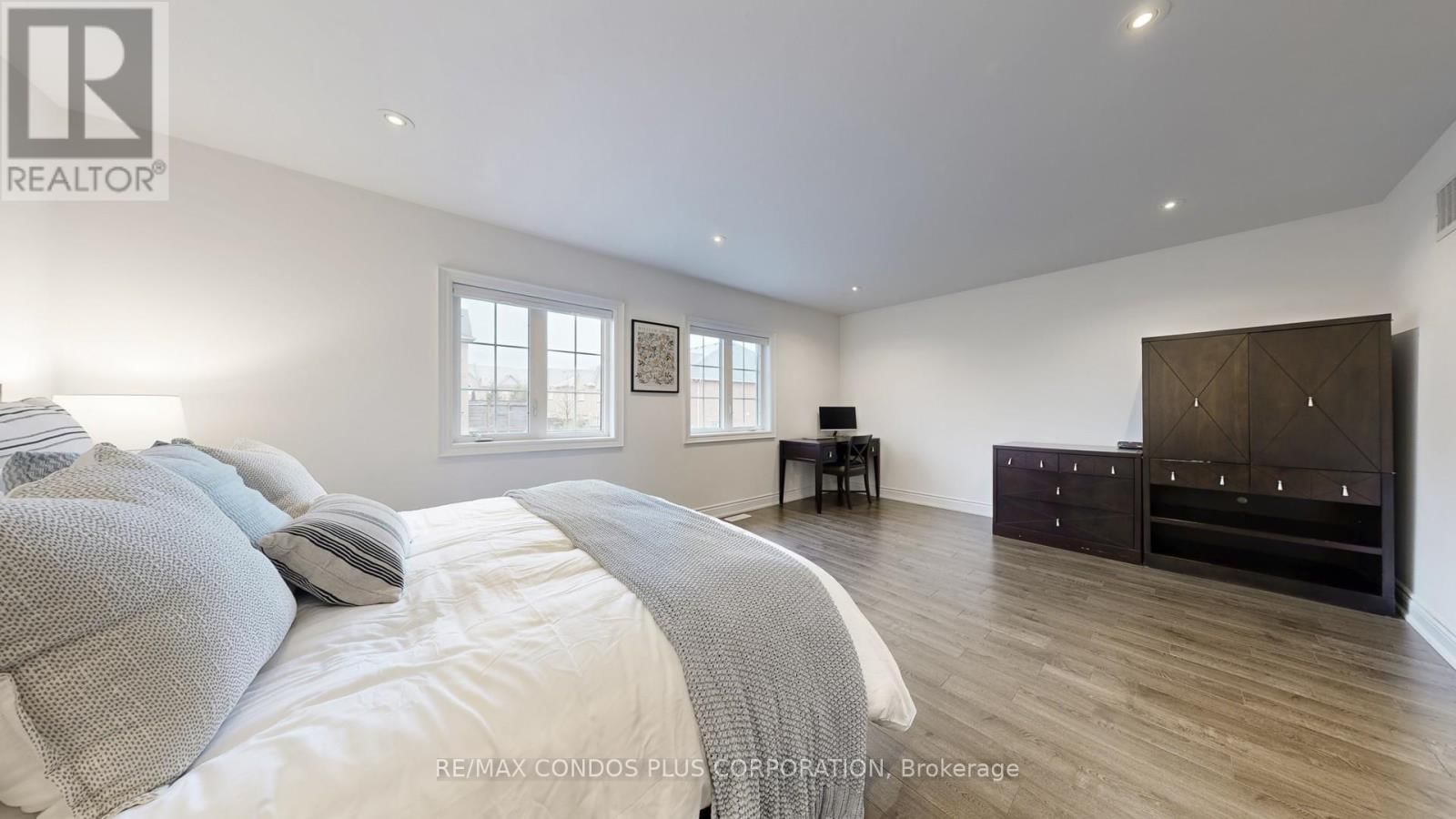 22 - 8777 DUFFERIN STREET Image 26