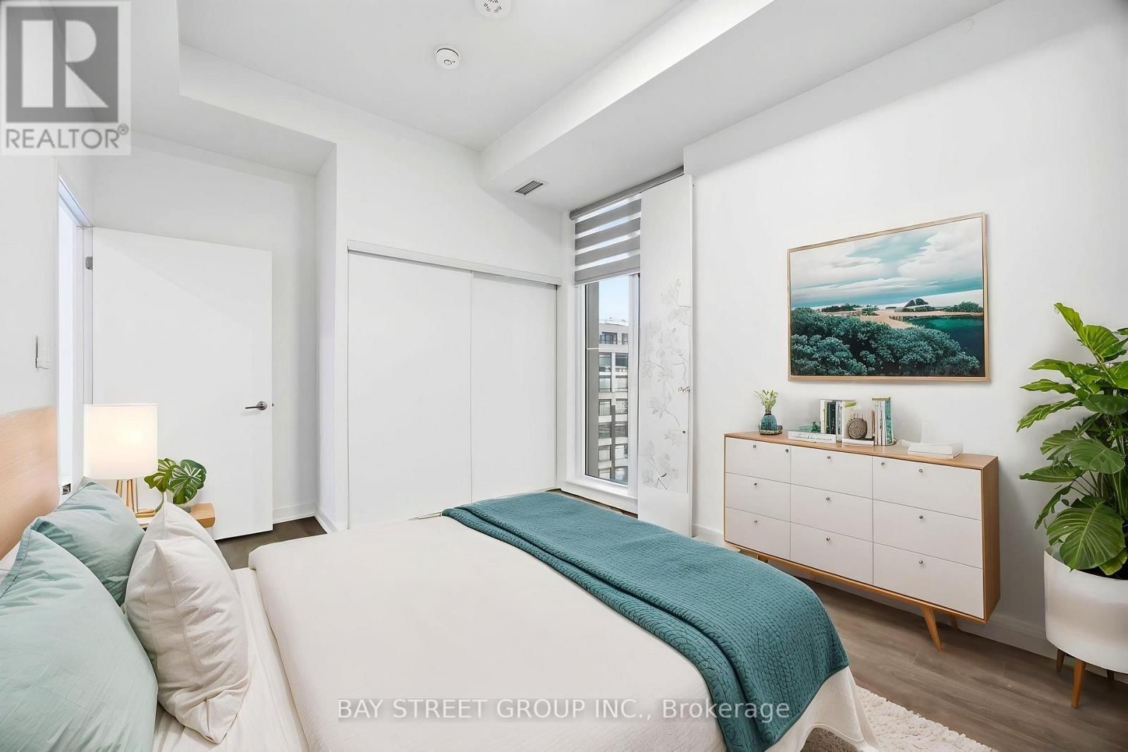 1020 - 8119 BIRCHMOUNT RD ROAD Image 14