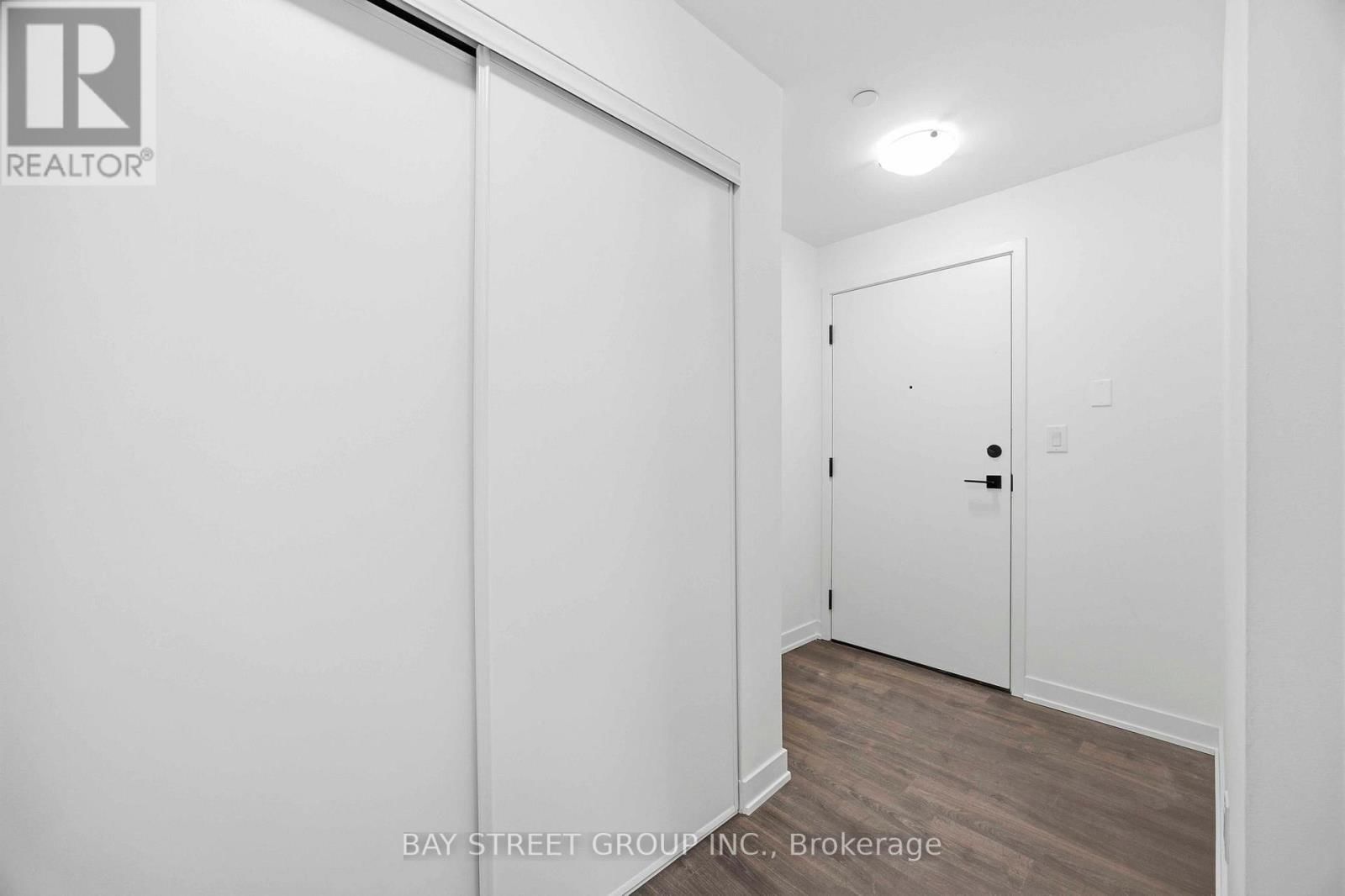 1020 - 8119 BIRCHMOUNT RD ROAD Image 18