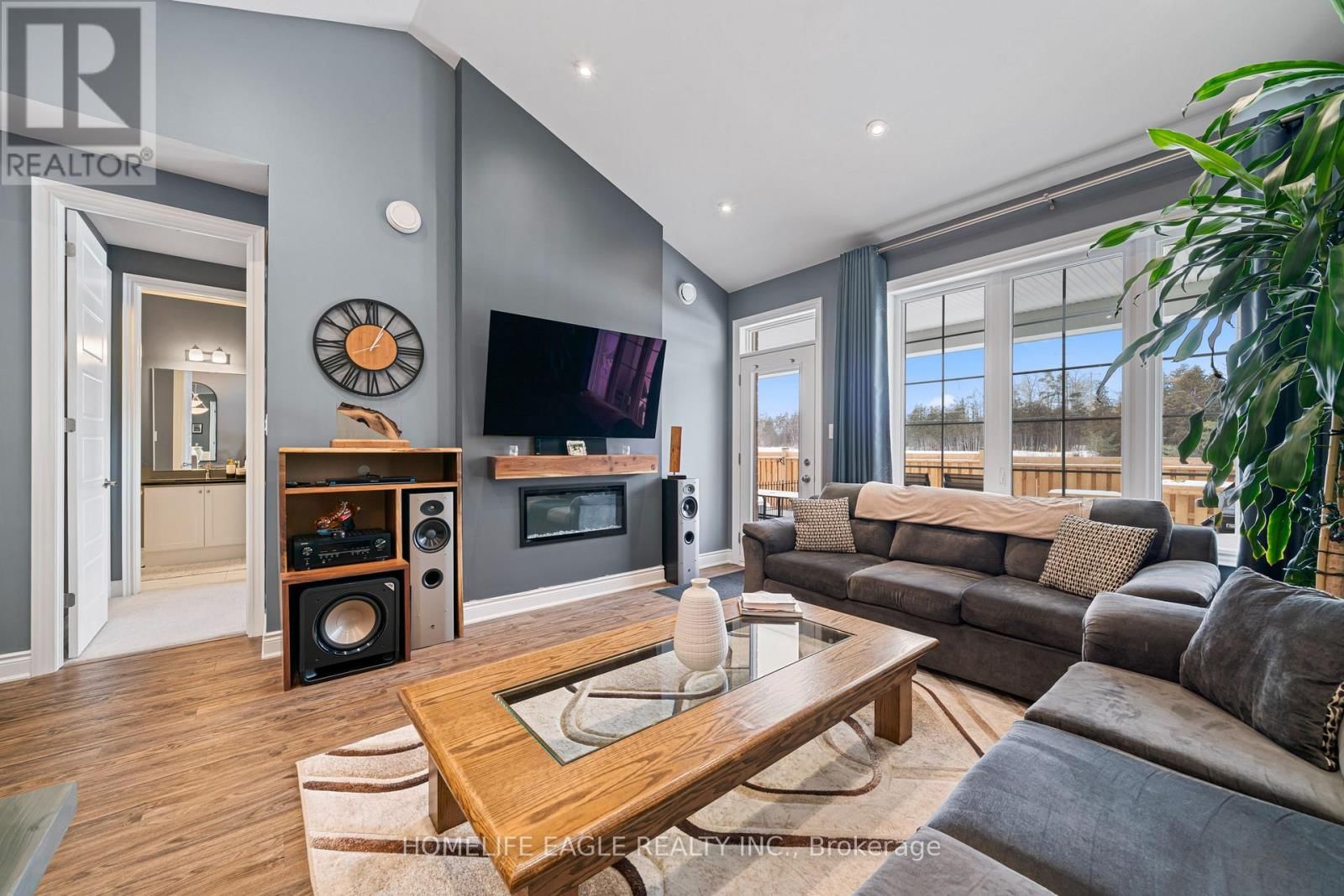 2962 MURPHY PLACE Image 2