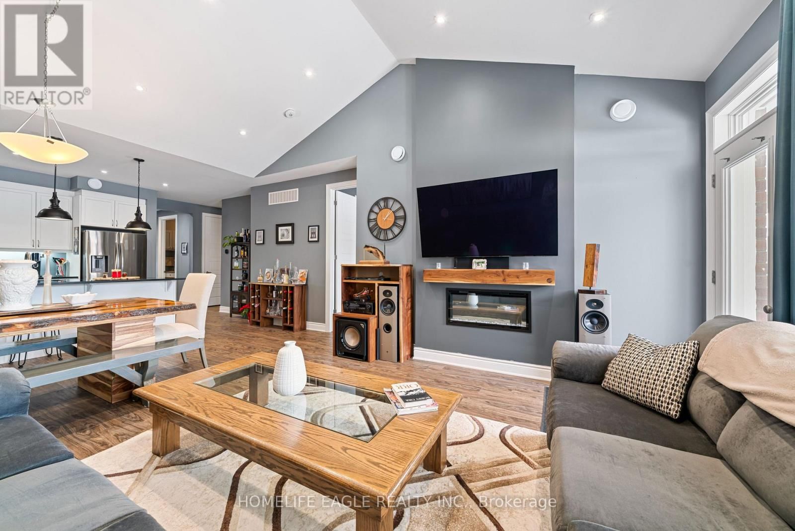 2962 MURPHY PLACE Image 4