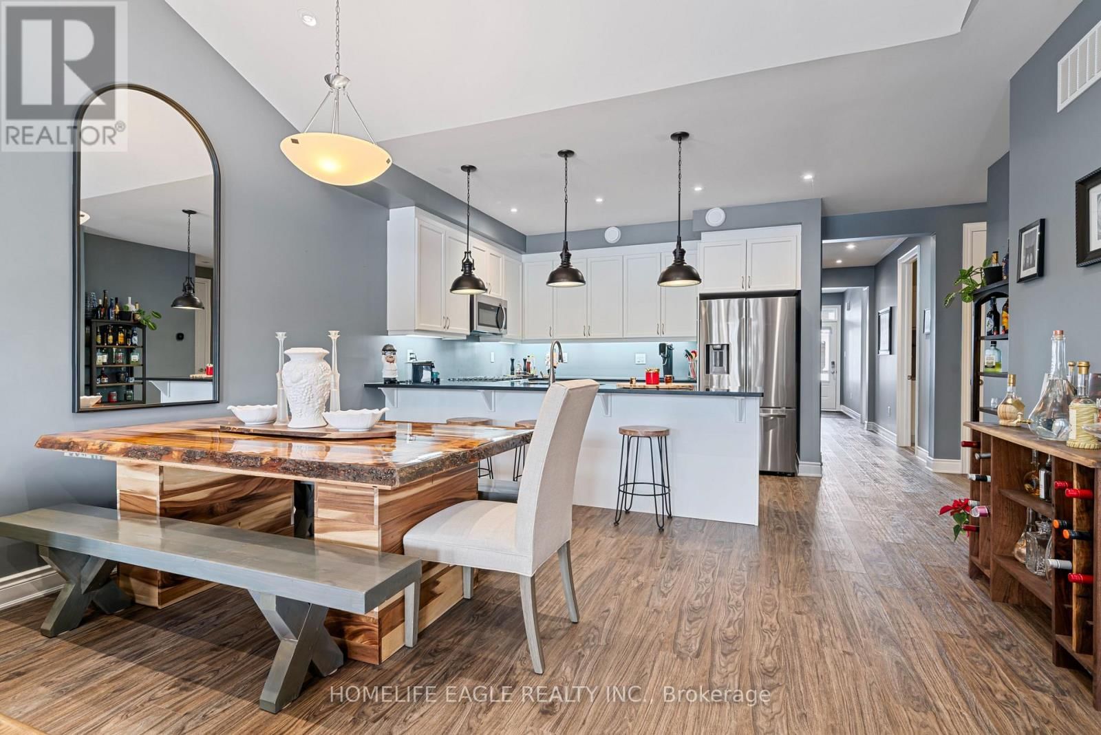 2962 MURPHY PLACE Image 5