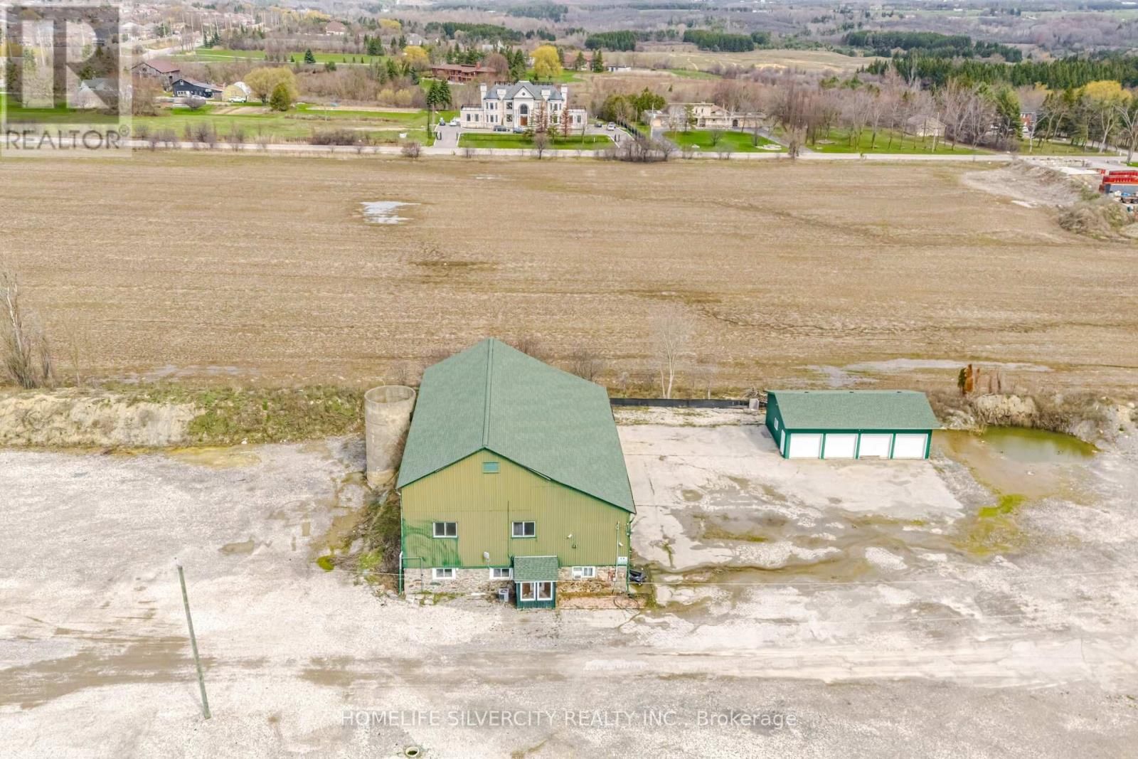 12151 ALBION VAUGHAN ROAD SOUTH Image 25