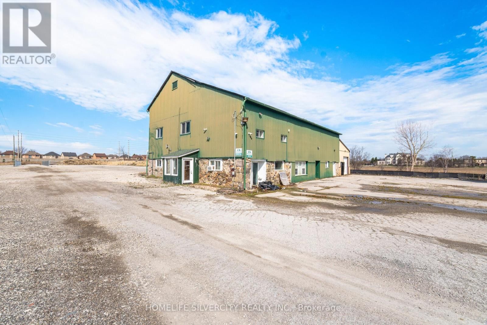 12151 ALBION VAUGHAN ROAD SOUTH Image 41